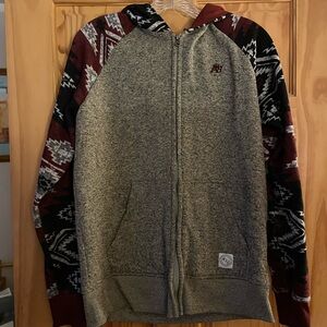 Aeropostale Men's Gray and Maroon Patterned Zip-Up Sweater